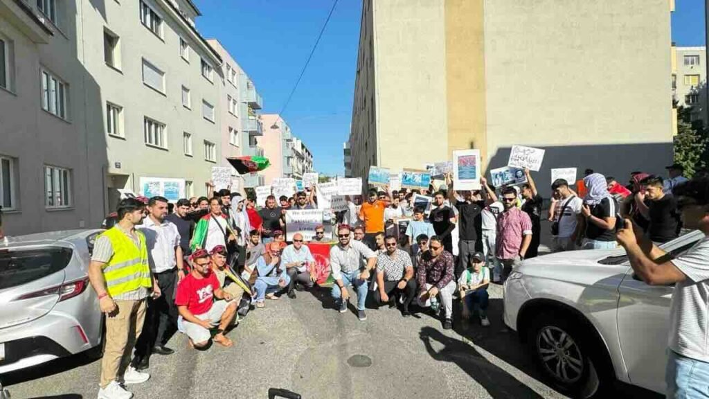 Afghan Diaspora Protests in Vienna, Condemns Killing of Pashtun Activist and Pakistani Oppression