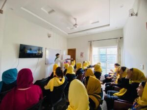 Niki - Afghan women deportation PK_AA_Final