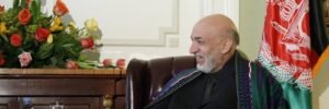 Karzai Rebukes EU Praise for Pakistan Medium