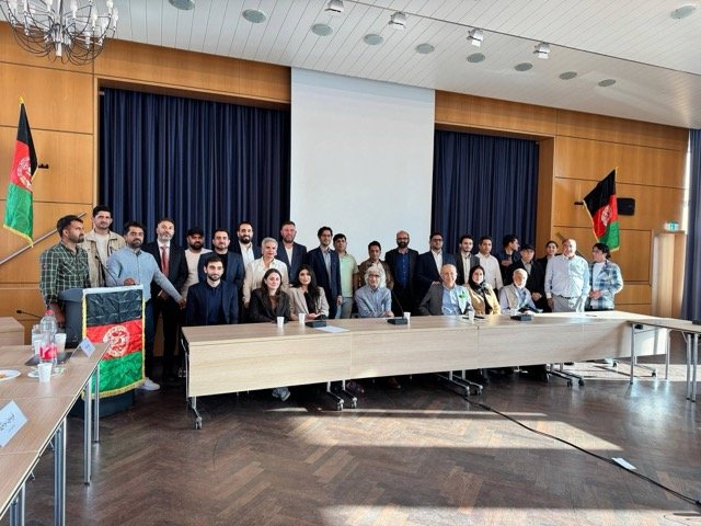 Hamburg Dialogue Medium