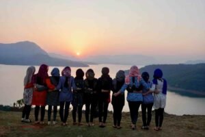 Oxford Scholarship Reflects Growing Role of Afghan Diaspora in Women